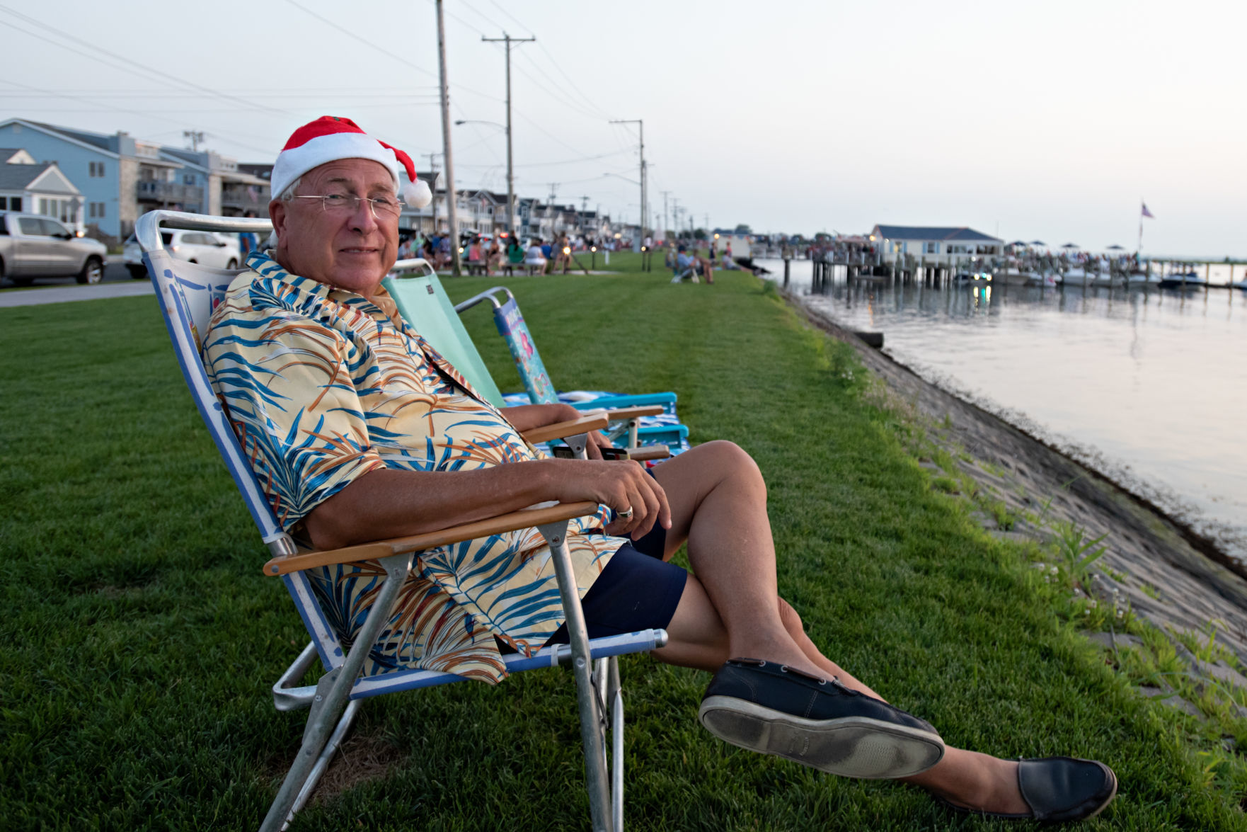 071919_nws_wildwoodxmasinjuly